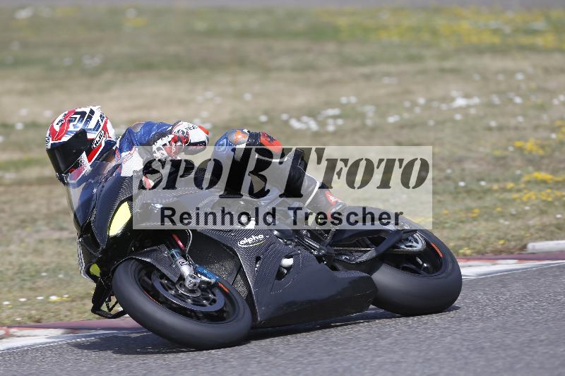 /37 09.08.2026  Pluess Motosport ADR/Freies Fahren/297